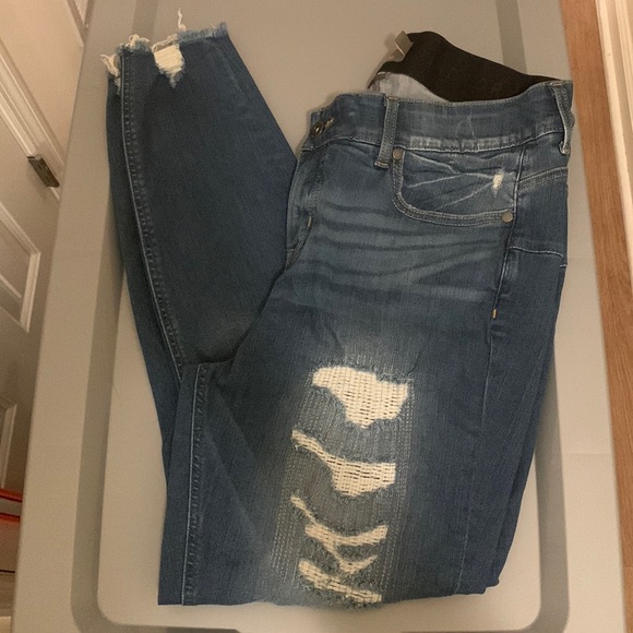 Tall Inseam - Bombshell Skinny Premium Stretch High-Rise Destructed Jean - Picture 10 of 12